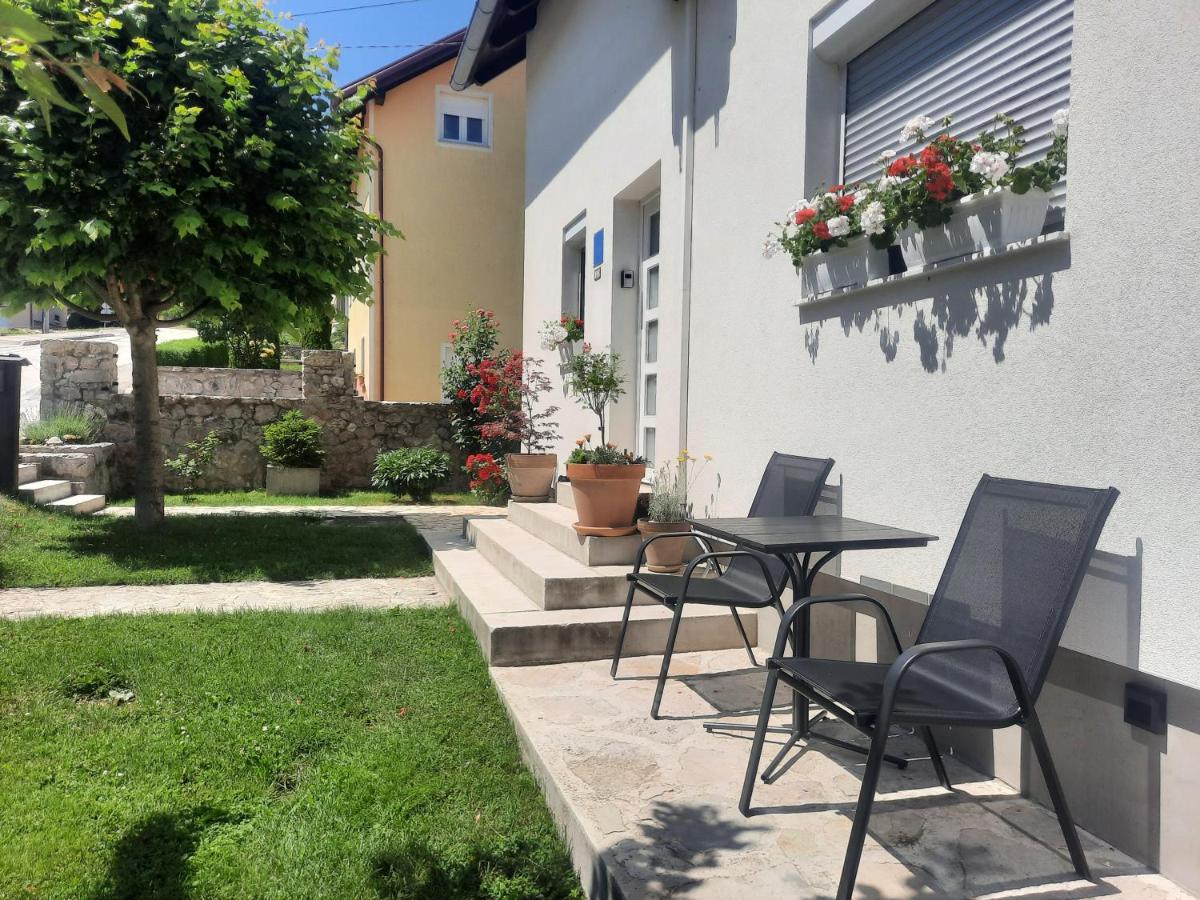 Studio Apartman Marta كورينيتسا المظهر الخارجي الصورة